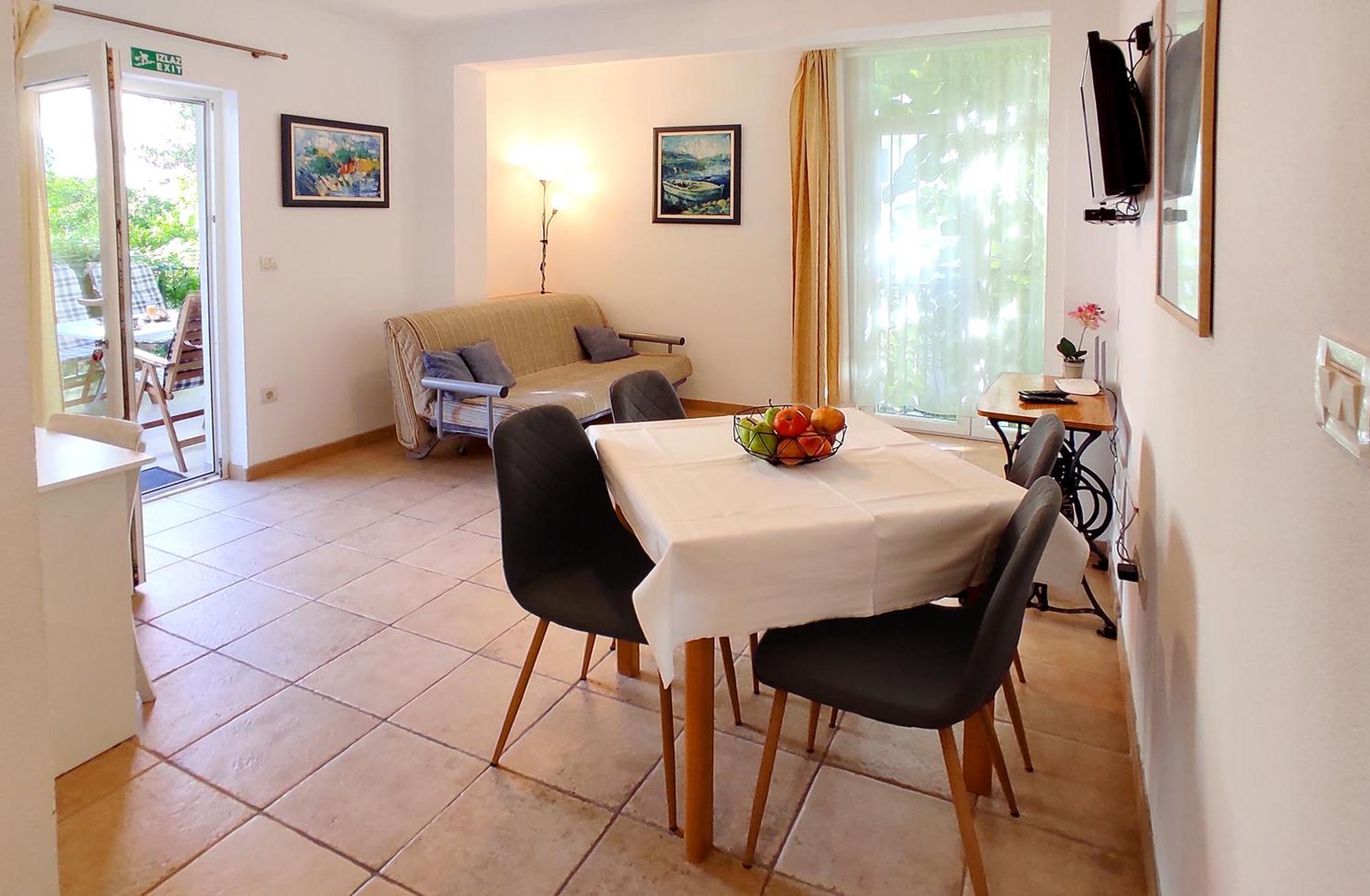 Apartment Marino